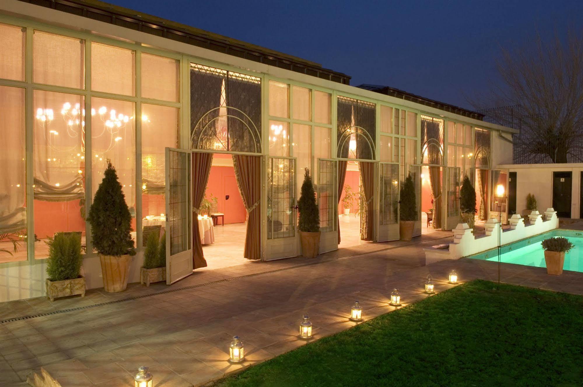 Oasis Hotel Córdoba